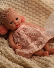 Kelly - 8" Full Silicone Reborn Baby Dolls Humid Pouty Mouth Newborn Girl with Elastic and Smooth Body