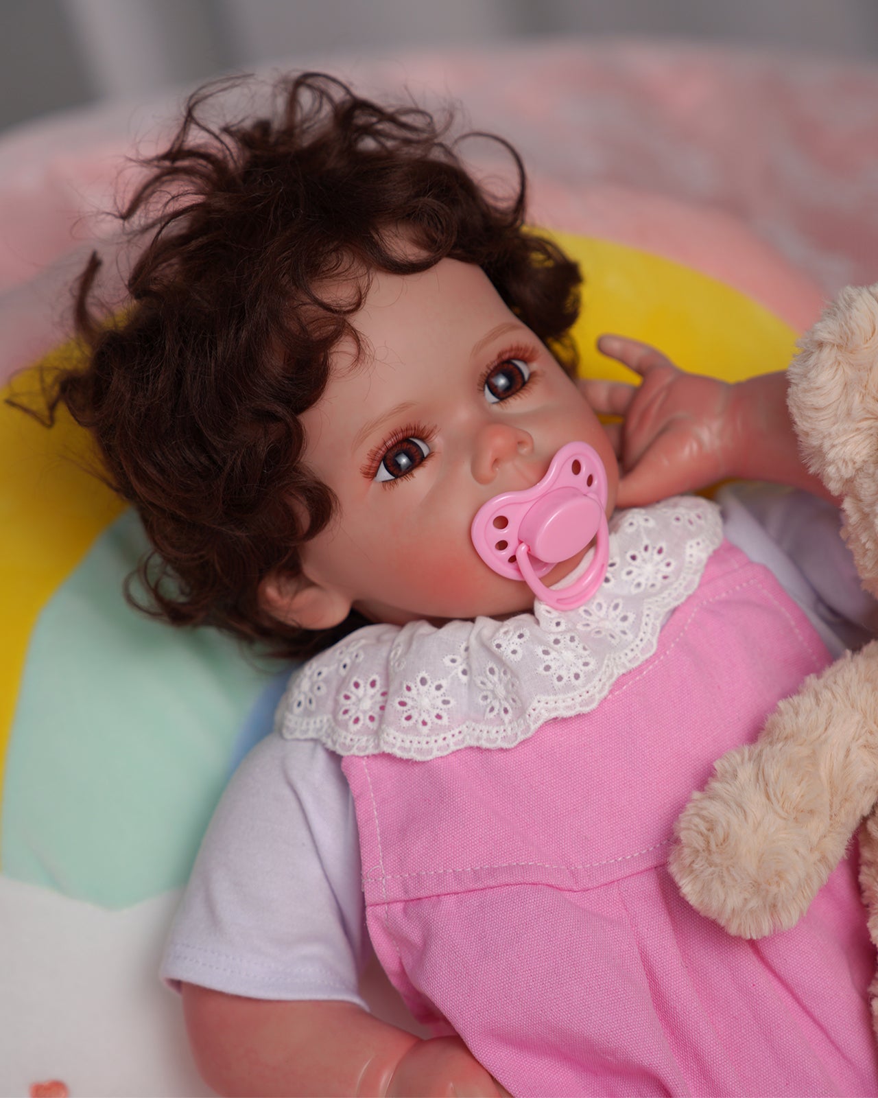 Ava - 24" Reborn Baby Dolls Soft and Cuddly Toddlers Girl With Soft Weighted And Touch Cloth Body