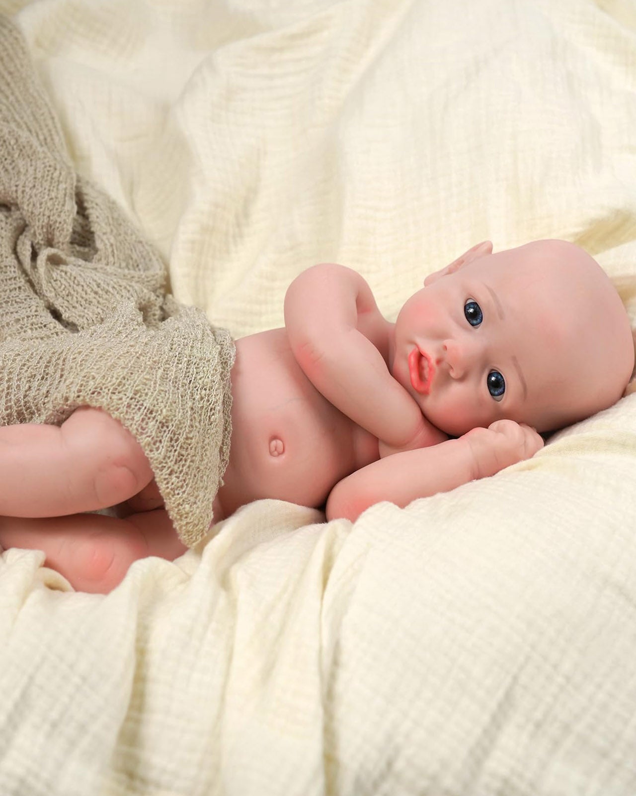 Trista - 16" Solid Platinum Silicone Reborn Baby Dolls Cute Realistic Newborn Girl With Big Blue Eyes
