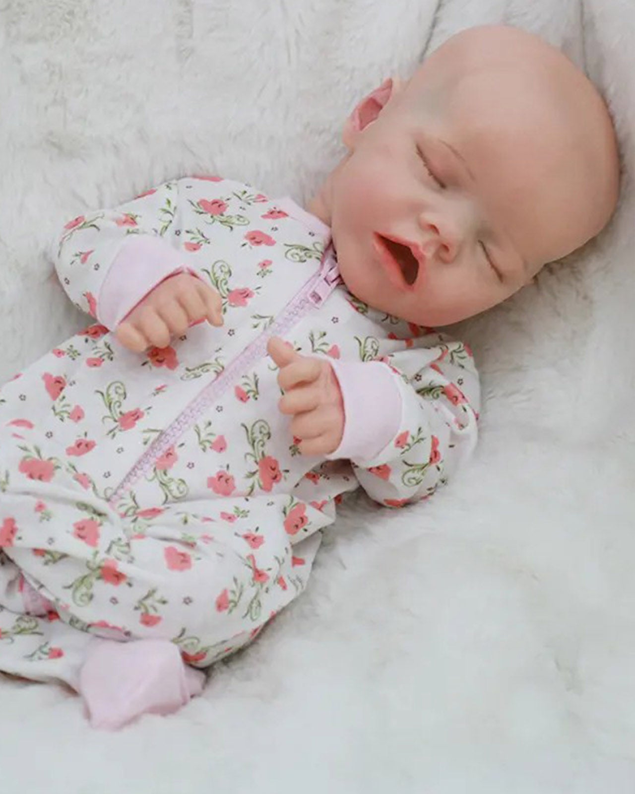Eileen - 18" Full Silicone Reborn Baby Dolls Sleeping Adorable Newborn Girl With Soft Body