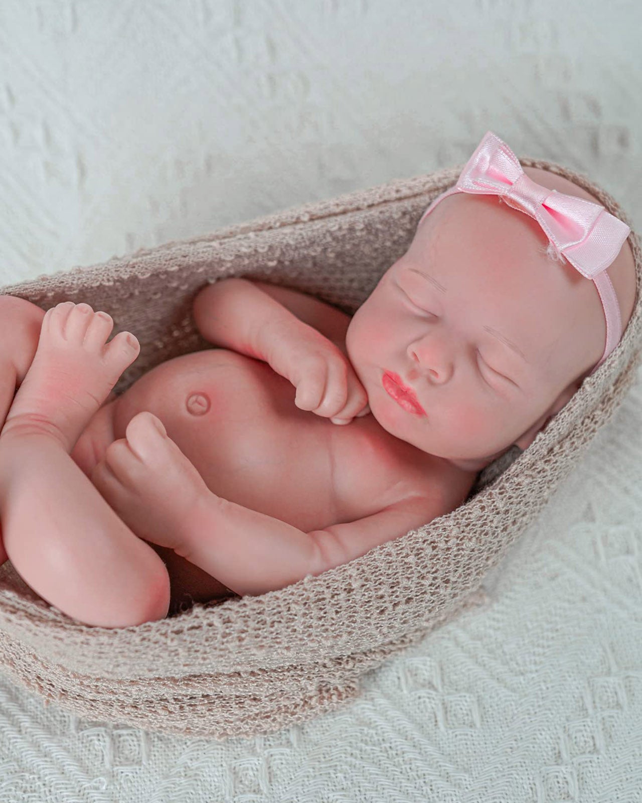 Yuri - 18" Solid Platinum Silicone Reborn Baby Dolls Soft chubby Newborn Girl with Handmade Lifelike Painted