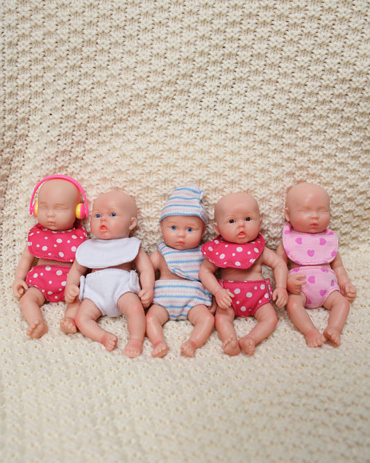 Mia - 6" Full Silicone Reborn Baby Dolls Realistic Newborn Baby with a Soft and Elastic Texture